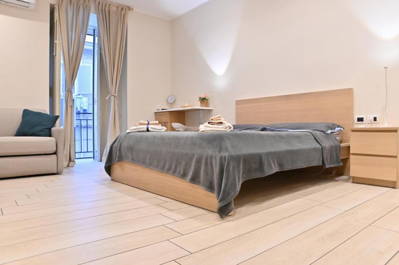 Bed and Breakfast Perlablu In Centro Neapol Zewnętrze zdjęcie