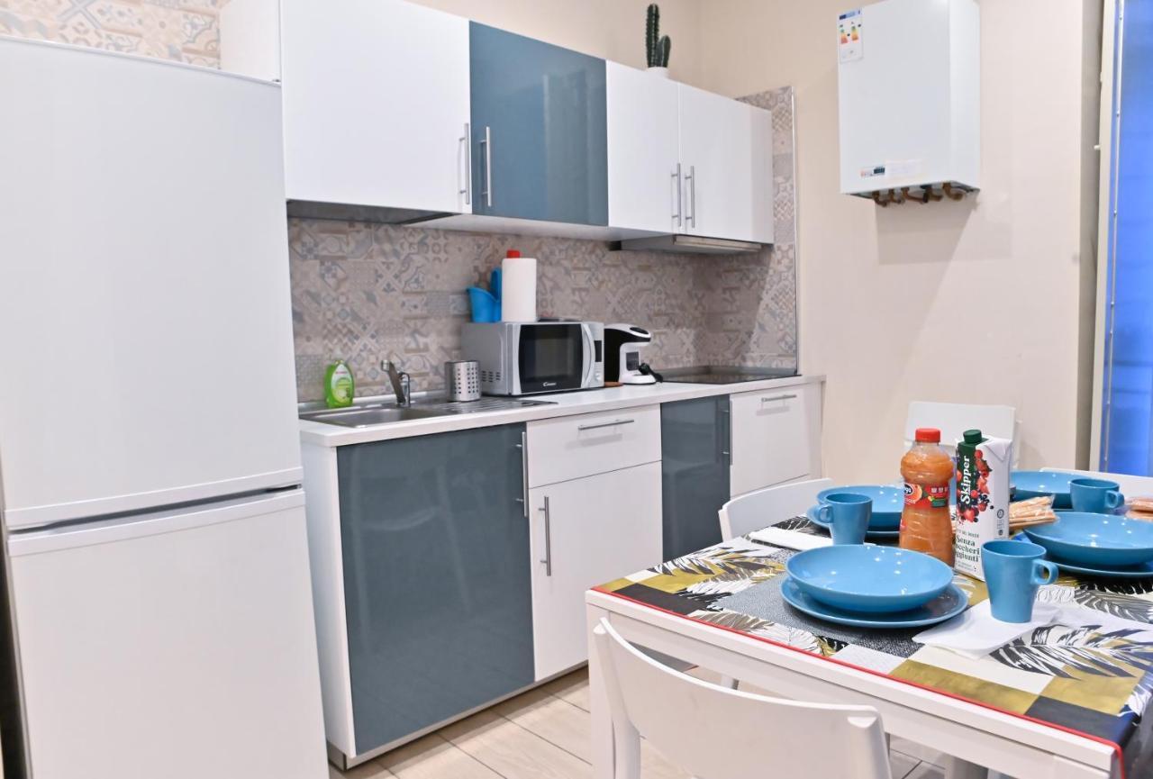 Bed and Breakfast Perlablu In Centro Neapol Zewnętrze zdjęcie